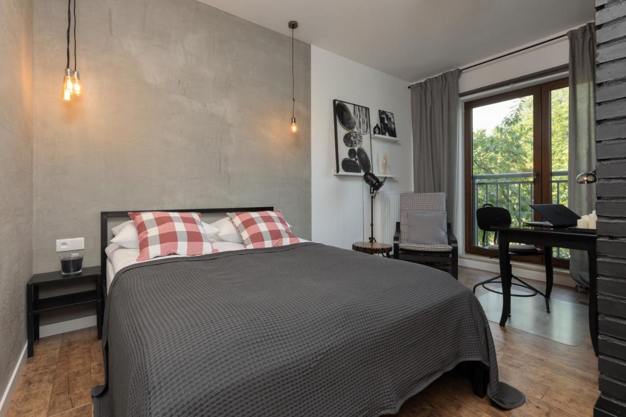 Stylish & Trendy 1 Bedroom Apartment Wola With Parking By Renters Warszawa Zewnętrze zdjęcie